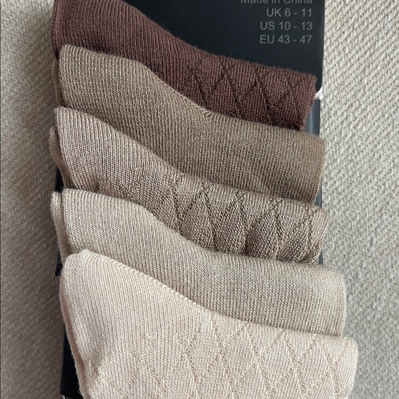 MEN'S 5 PACK BAMBOO DRESS SOCKS - Picture 3 of 5